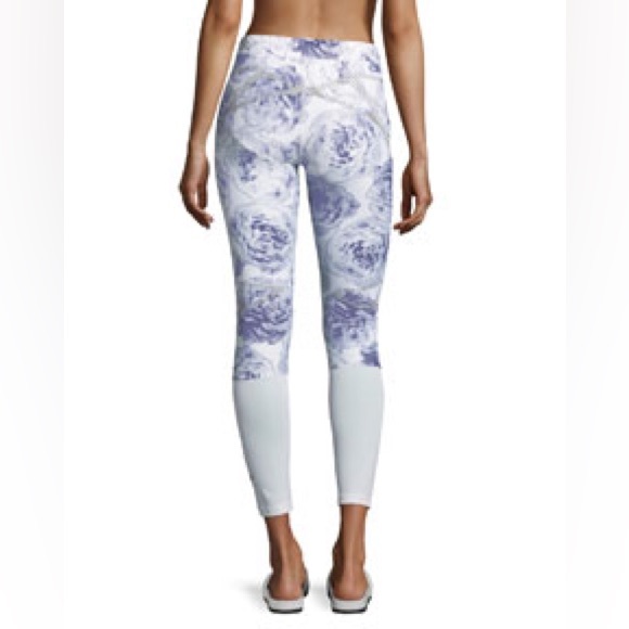 LIKE NEW: ADIDAS BY STELLA MCCARTNEY RUNNING LEGGING - Picture 2 of 8